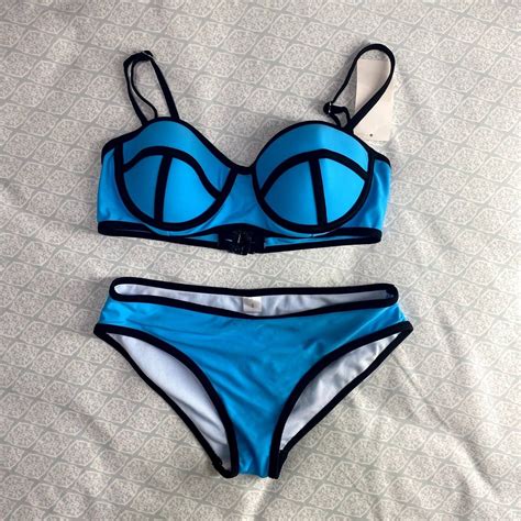 [S] BNWT Triangl DUPE Bikini Set /Swimwear 